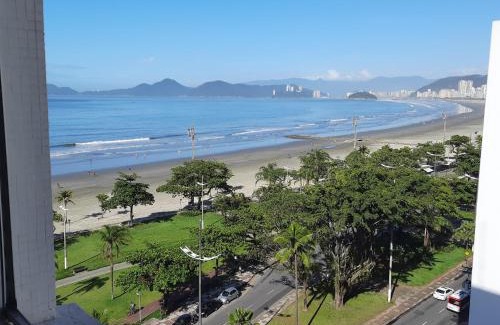 Embare Apartamento | Apartamento amplo e charmoso, frente ao mar.