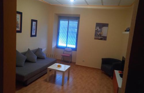 Elche De La Sierra Apartamento | Apartamento avenida