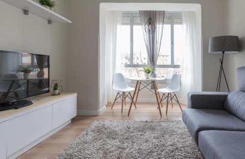 Centro de Logroño Apartamento | Apartamento Avenida de Colón con Aire Acondicionado