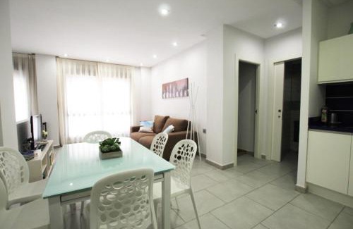 El Moncayo Apartamento | Apartamento Bajo 2 Dúplex Marjal playa centro de Guardamar