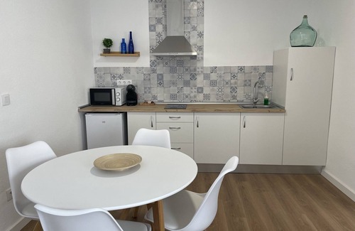 Valdepeñas Apartamento | Apartamento Blanco en Valdepeñas, en pleno centro histórico de la ciudad