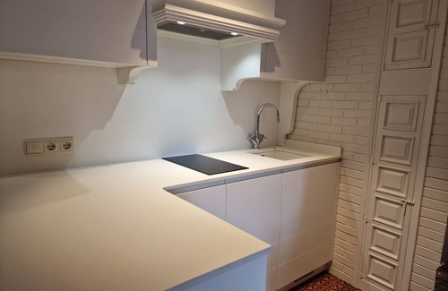 Biescas Apartamento | Apartamento Bohemio, acogedor y tranquilo, céntrico cerca de todo los servicios
