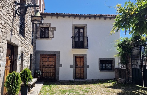 Biescas Apartamento | Apartamento Bohemio, acogedor y tranquilo, céntrico cerca de todo los servicios