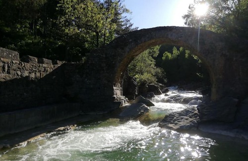 Sarratillo Apartamento | Apartamento Boltaña en Margudgued