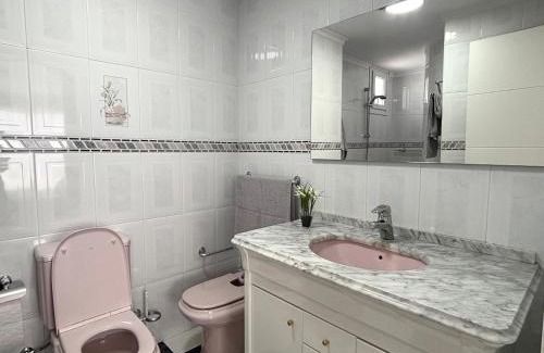 Caleta de Velez Apartamento | Apartamento Brisas del Puerto