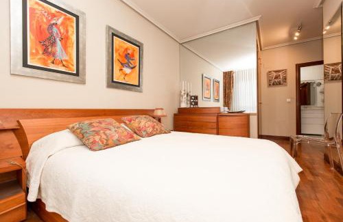 San Francisco Apartamento | Apartamento céntrico con vistas a la Ría! garaje, ideal 2-4