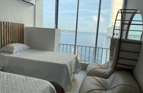 El Laguito Apartamento | Apartamento con hermosa vista al mar, Cristoforo en el Laguito Cartagena a pocos pasos de la playa