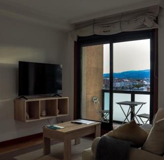 Cerponzons Apartamento | Apartamento Calest en Poio-Pontevedra