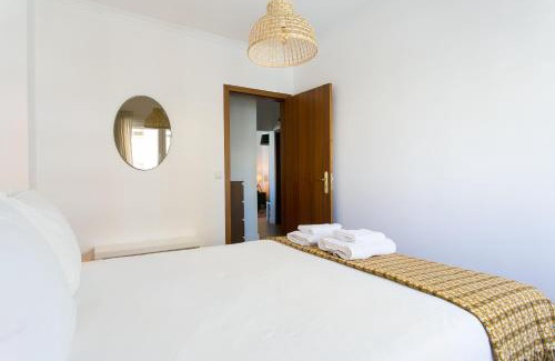 Penha de Franca Apartamento | Apartamento central e confortável junto ao bairro da Graça