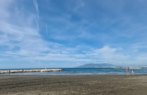 Malaga-Este Apartamento | Apartamento cerca de la playa