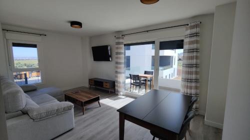 Dos Hermanas Apartamento | Apartamento cercano al Metro