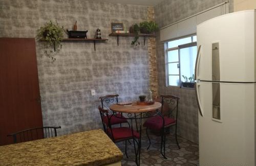 Bonfim Apartamento | Apartamento com dois quartos, sala ampla, bem equipado