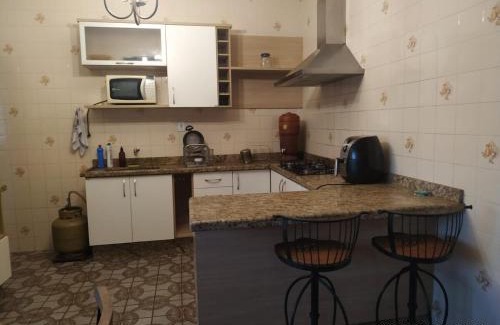 Bonfim Apartamento | Apartamento com dois quartos, sala ampla, bem equipado