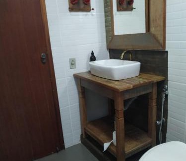 Bonfim Apartamento | Apartamento com dois quartos, sala ampla, bem equipado