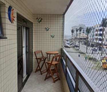 Prainha Apartamento | Apartamento com estacionamento, telas nas varandas