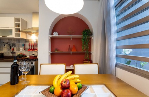 Alto de Pinheiros Apartamento | Apartamento com quintal na Praça do Pôr do Sol