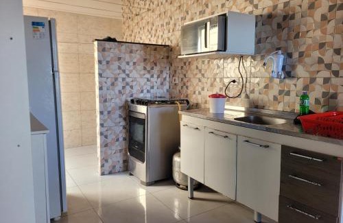 Ilheus Casa | Apartamento com suíte, localizado na Avenida Silvio Silva, n 33, bairro Hernani Sa, Ilhéus - Ba, sem garagem