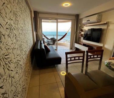 Praia do Futuro II Apartamento | Apartamento com Vista para o Mar Último Andar