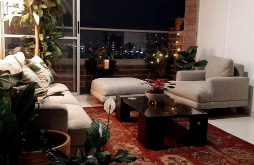 Sabaneta Casa | Apartamento compartido con anfitrión, habitación con o sin baño privado y vistas preciosas de la ciudad