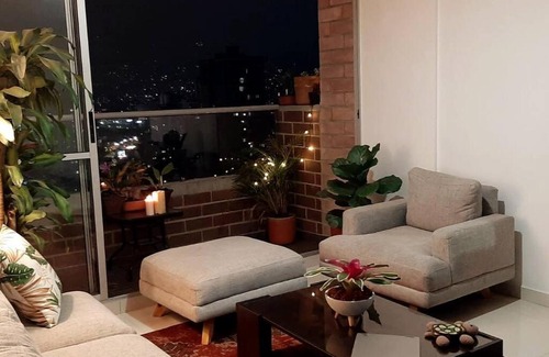 Sabaneta Casa | Apartamento compartido con anfitrión, habitación con o sin baño privado y vistas preciosas de la ciudad