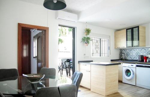 Beiro Apartamento | Apartamento Completo en el Casco histórico con vista a la Sierra Nevada