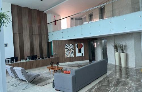 Juazeiro do Norte Apartamento | Apartamento confortável, localização extra -recepção 24h- Varanda com vista panorâmica