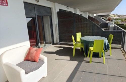 Els Arenals del Sol Apartamento | Apartamento con piscina y vistas al mar R31 by Novadesta
