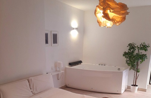 Benicalap Apartamento | Apartamento con Jacuzzi y Cocina