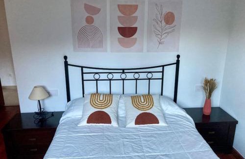 Samieira Apartamento | Apartamento con jardín y piscina temporada verano privados