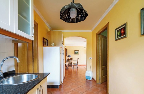 Bueu Apartamento | "Apartamento con jardin en un chalé" con vistas a la montaña, Wi-Fi, jardín y terraza