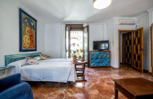 San Basilio Apartamento | Apartamento con patio cordobés en San Basilio & Parking