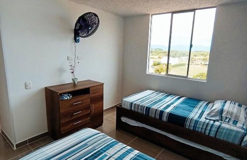 Ricaurte Apartamento | Apartamento con piscina a 10 minutos de Melgar y Girardot- canchas de futbol- voleiball playa - parque y mas