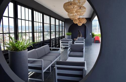 San José Apartamento | Apartamento con piscina y espacio de trabajo