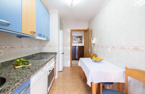 Gijon-Este Apartamento | Apartamento con piscina Gijón
