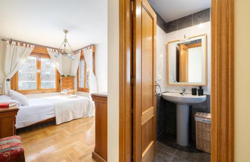 Gijon-Este Apartamento | Apartamento con piscina Gijón