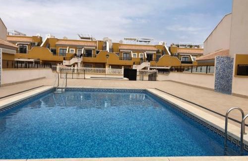 Els Arenals del Sol Apartamento | APARTAMENTO CON TERRAZA 50M2，500M A LA PLAYA