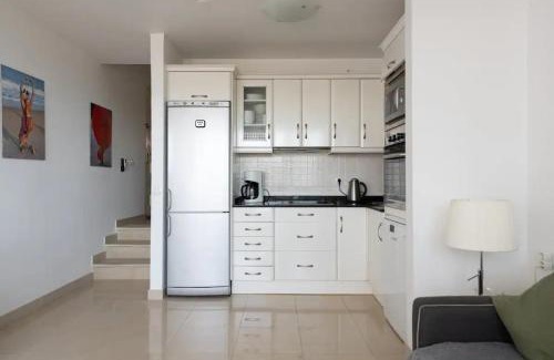 San Agustin Apartamento | Apartamento con vistas al mar