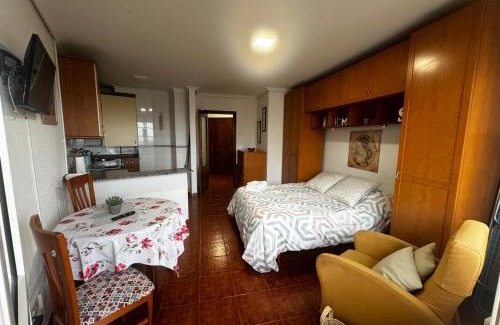 Suances Apartamento | Apartamento con vistas al mar y piscina