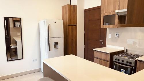 Cochabamba Apartamento | Apartamento de Lujo a Pasos de la Av. América