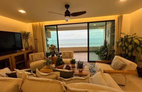 Manta Apartamento | Apartamento de playa recién remodelado