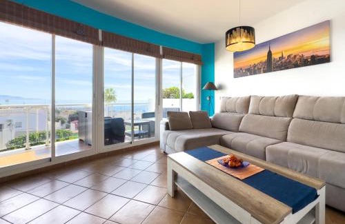 Torrox Costa Apartamento | Apartamento El Barco 1 linea PLAYA, PARKING, WIFI