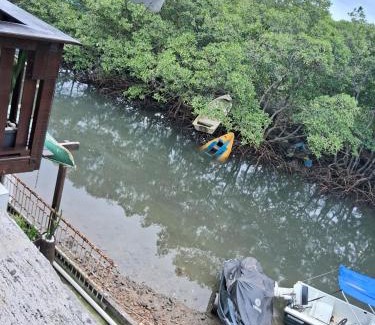 Barra de Guaratiba Apartamento | Apartamento em Barra de Guaratiba de frente p a estrada, próximo da praia