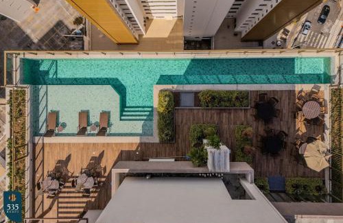 Pituba Apartamento | Apartamento em condomínio moderno no Itaigara