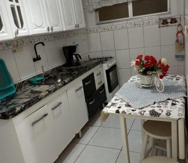 Canto do Forte Apartamento | Apartamento em Frente a Praia - não vista mar