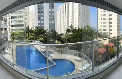 Pitangueiras Apartamento | Apartamento em Pitangueiras com 3 suítes