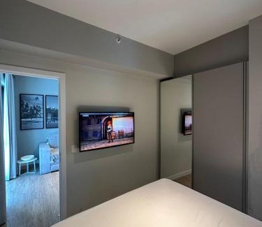 Caminho das Arvores Apartamento | Apartamento em Salvador Astron Suites