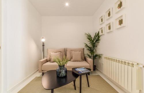 Las Acacias Apartamento | Apartamento Embajadores XIX