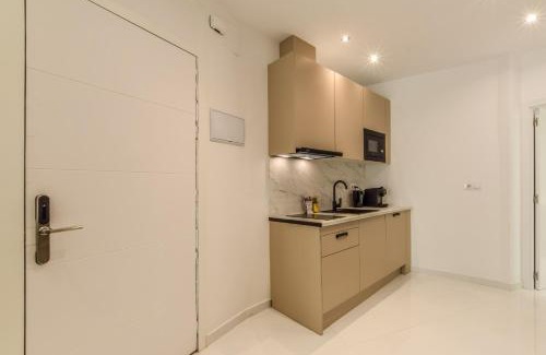 Las Acacias Apartamento | Apartamento Embajadores XIX