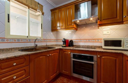 Los Arenales del Sol Apartamento | Apartamento en Arenales con Piscina y Terraza Soleada