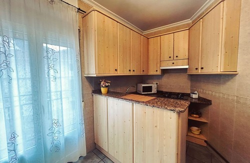 Bogarra Apartamento | Apartamento en centro de Bogarra con vistas al pueblo y montaña